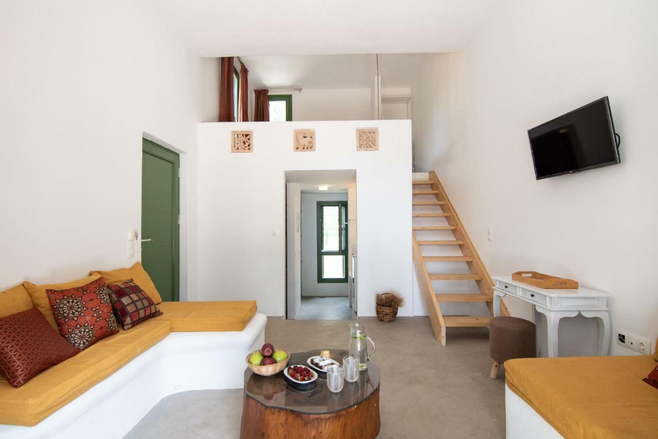 Utopia Suites *