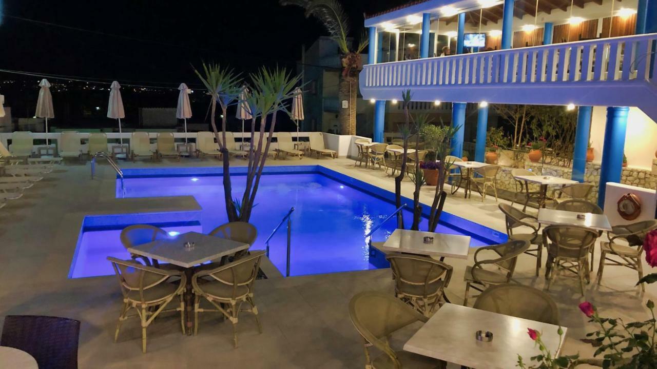 Folia Chania Aparthotel Agia Marina (Crete)