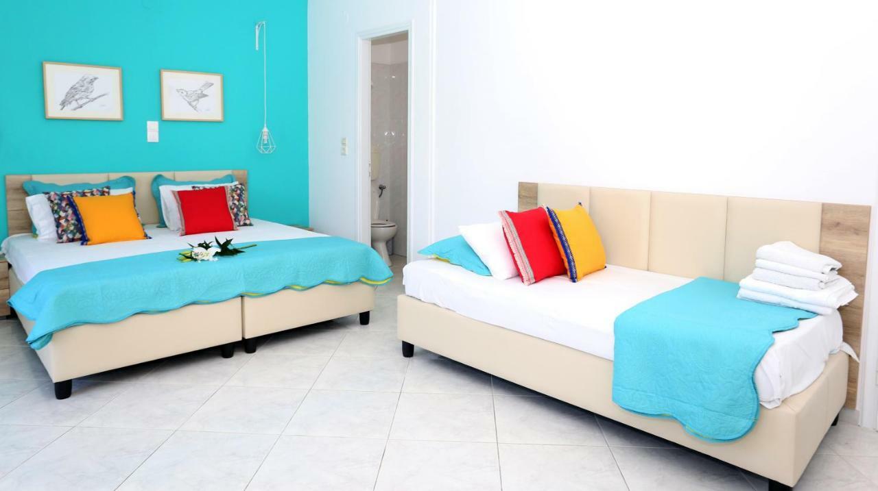 Yiannis Apartment