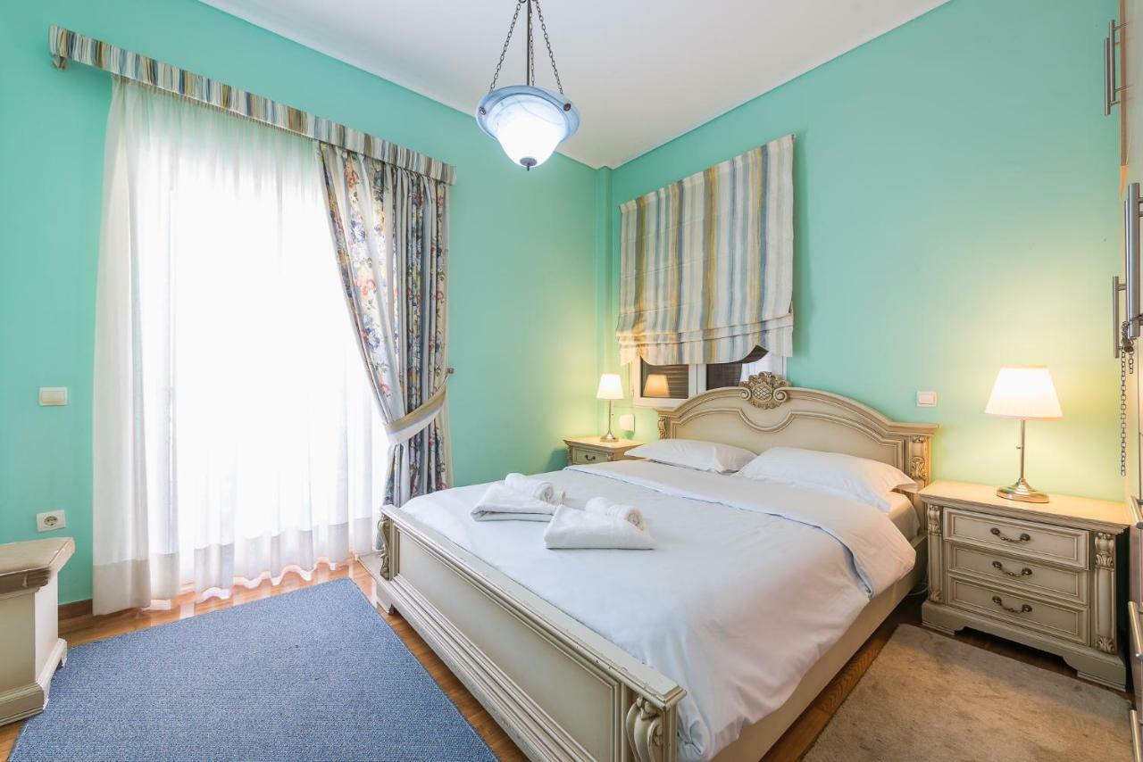 Apartment Two-bedroom With Sea View In Paleo Faliro Athens