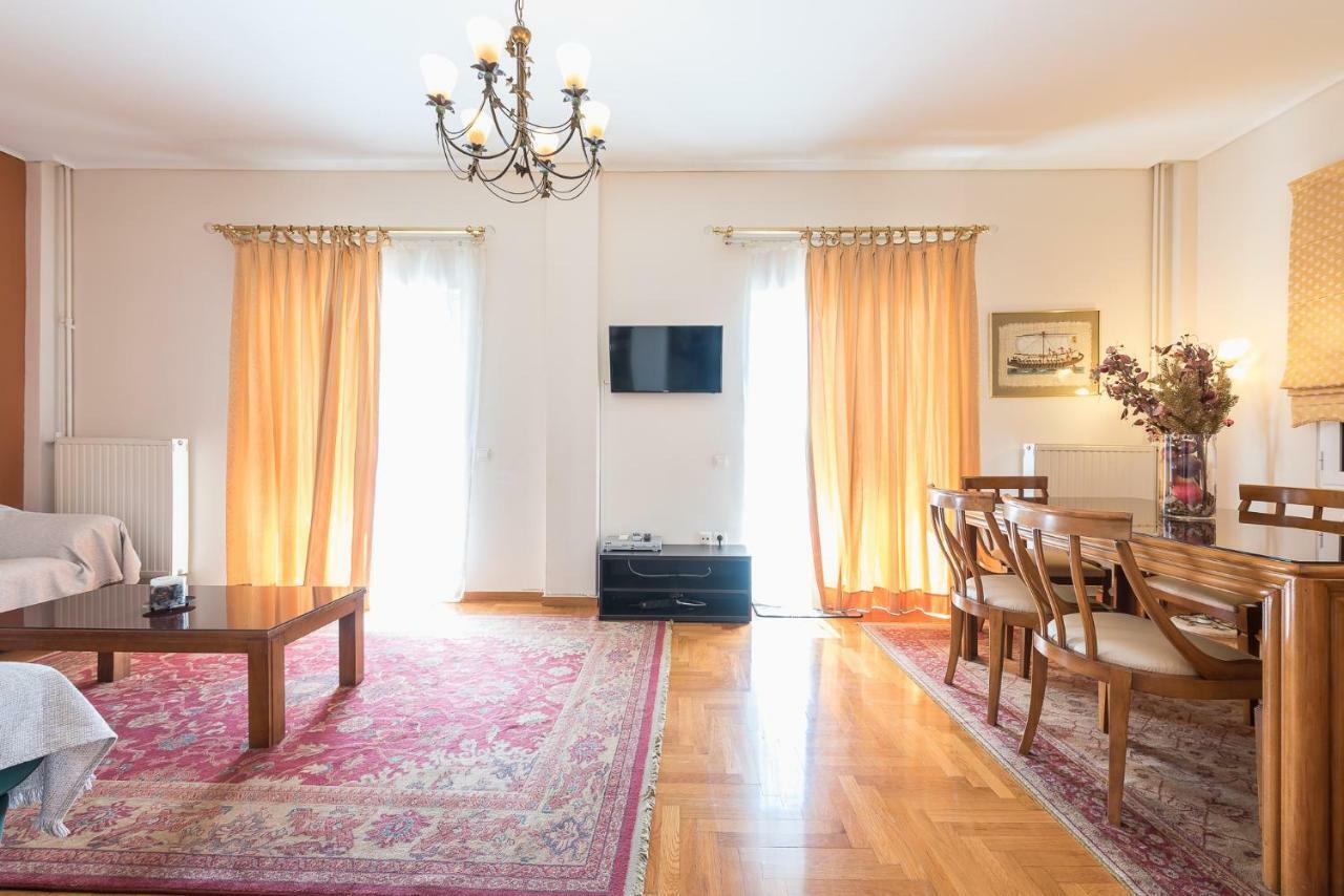 Two-bedroom With Sea View In Paleo Faliro Apartment