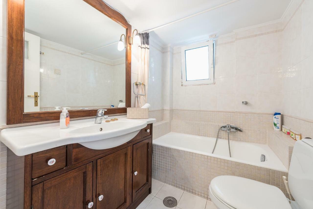 Two-bedroom With Sea View In Paleo Faliro Apartment