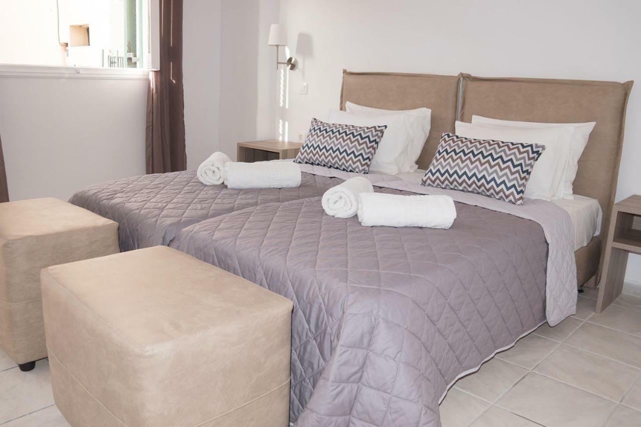 Hotel Stavros On The *