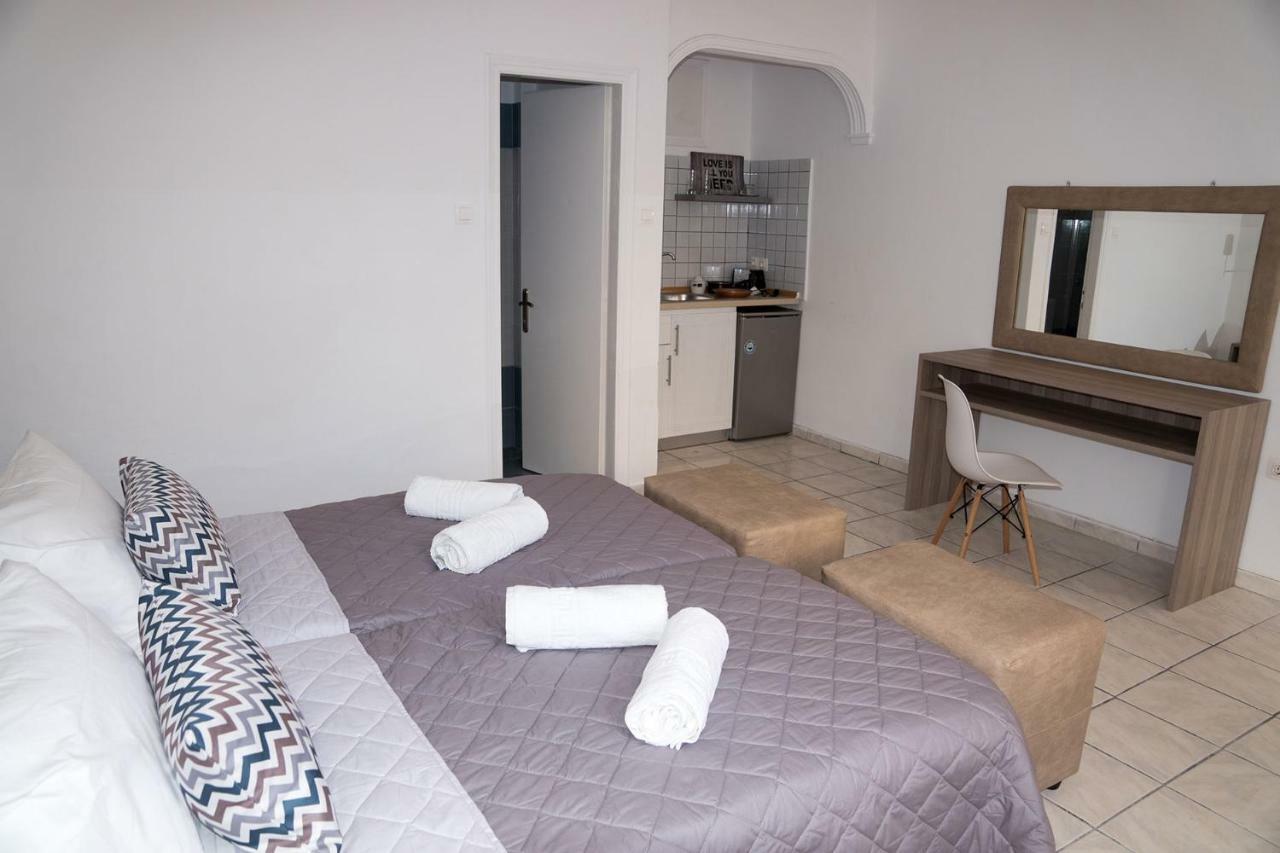 Hotel Stavros On The *