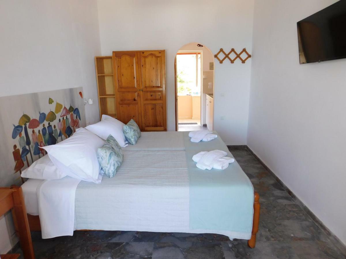 Evgenios Apartment Agios Georgios Pagon