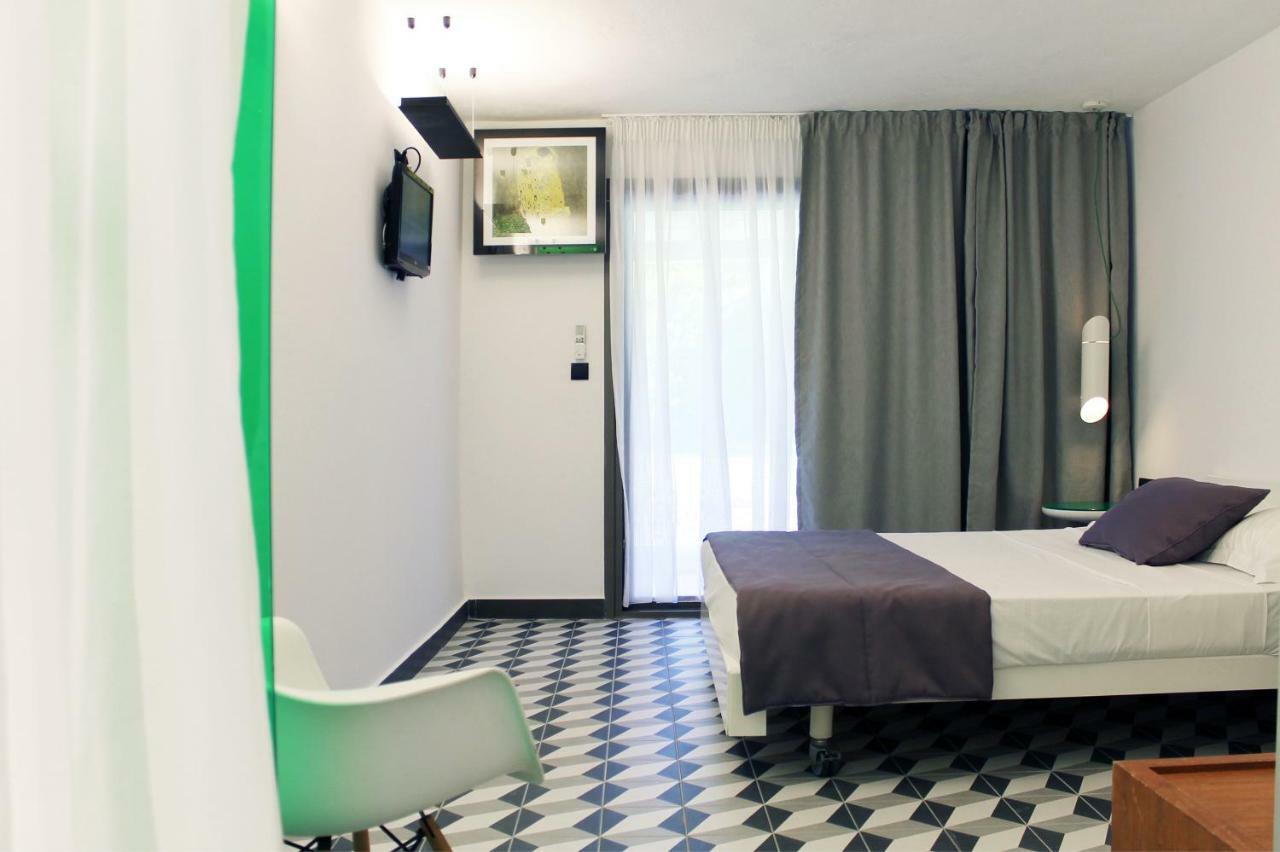 Despotiko Apt. & Hotel