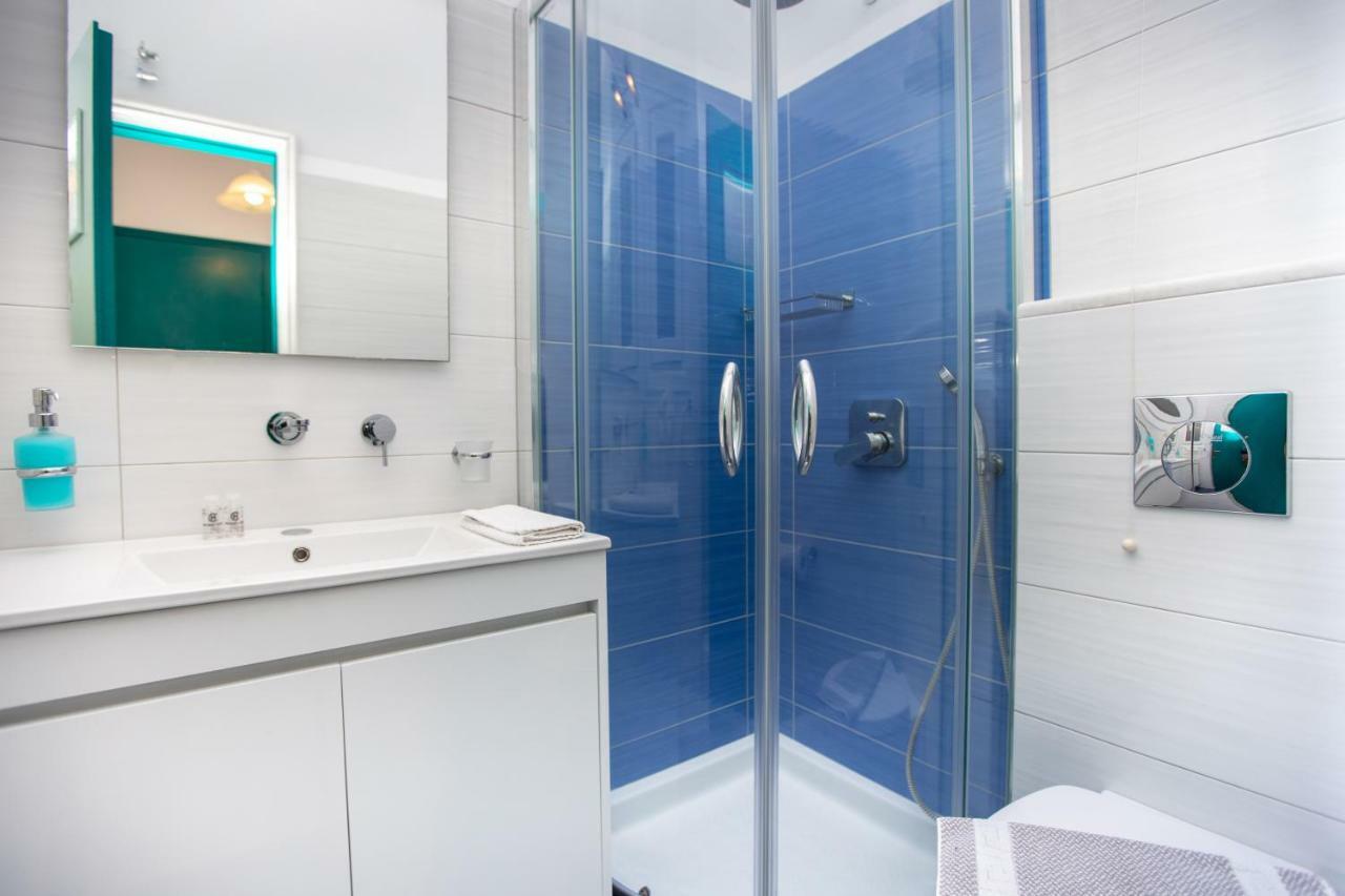 Zas Studios * Naxos City
