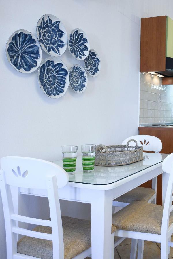 Apartment Mirabeli &