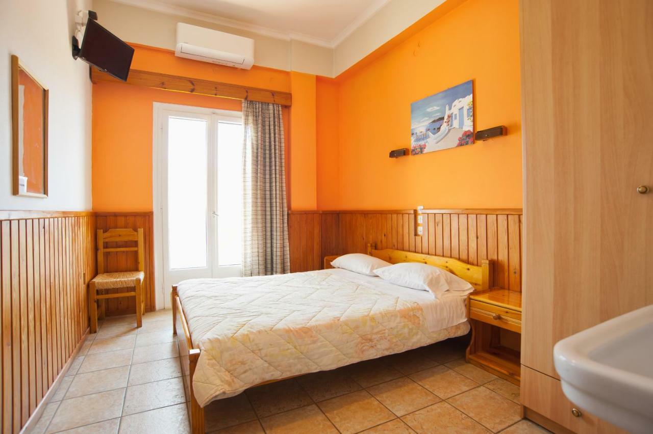 Hotel Athina *