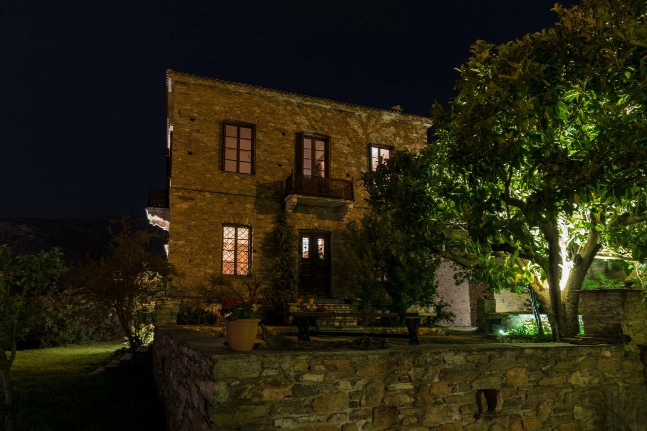 Guest house Paradosiako Saratsi - Traditional