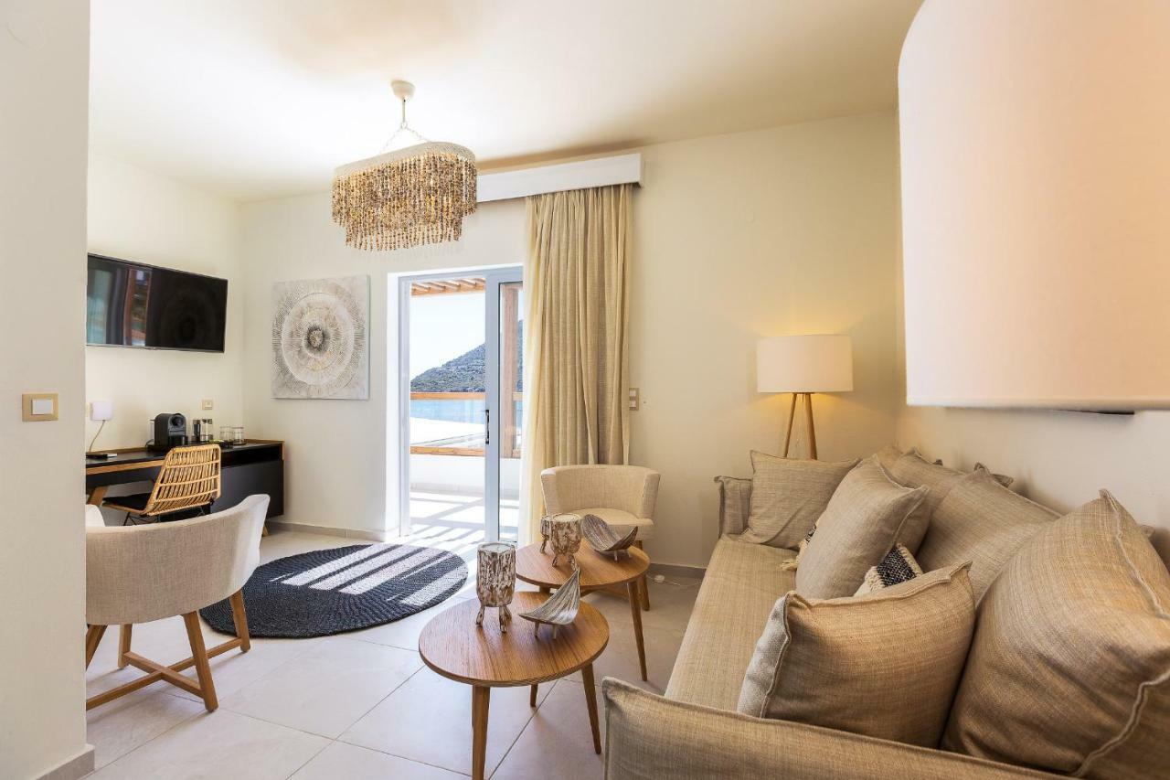 Nostos Boutique Hotel