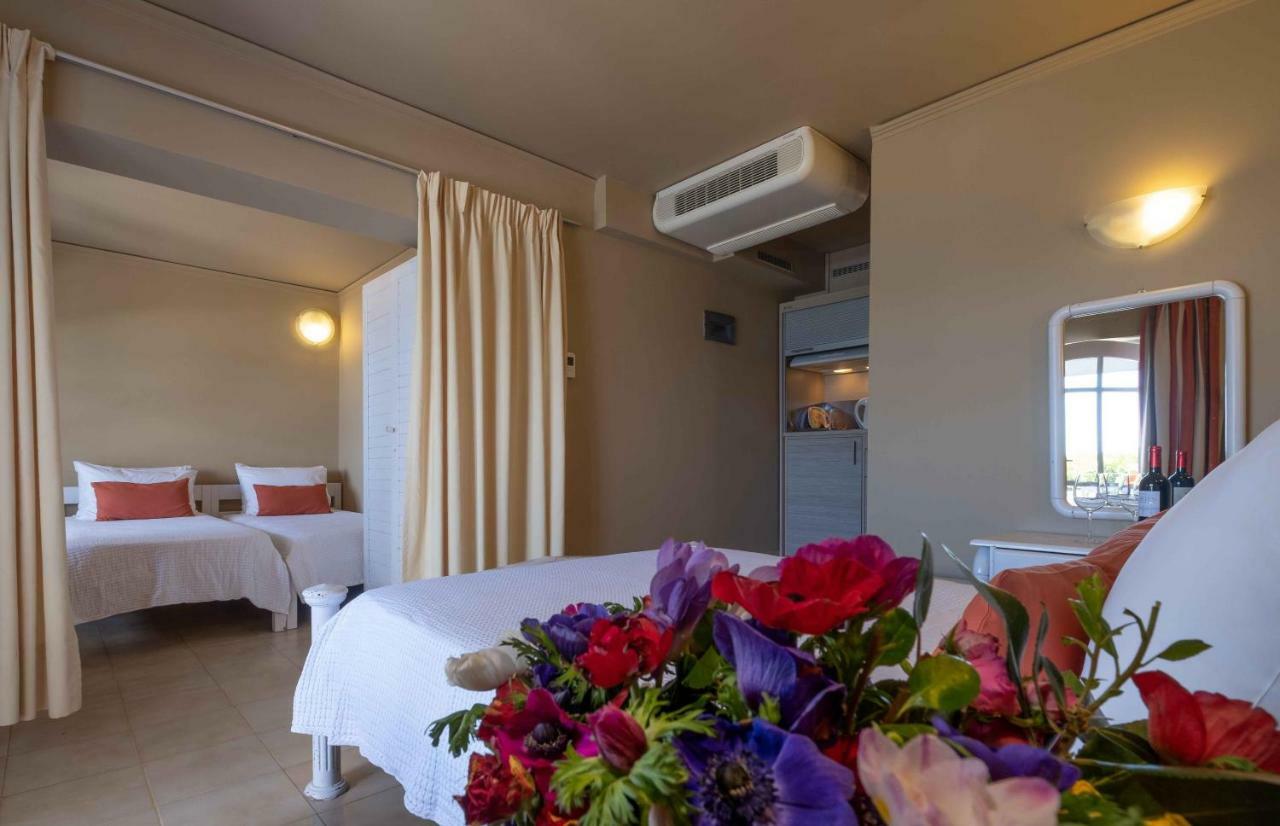 Aparthotel Nelly'S Apartments 3*
