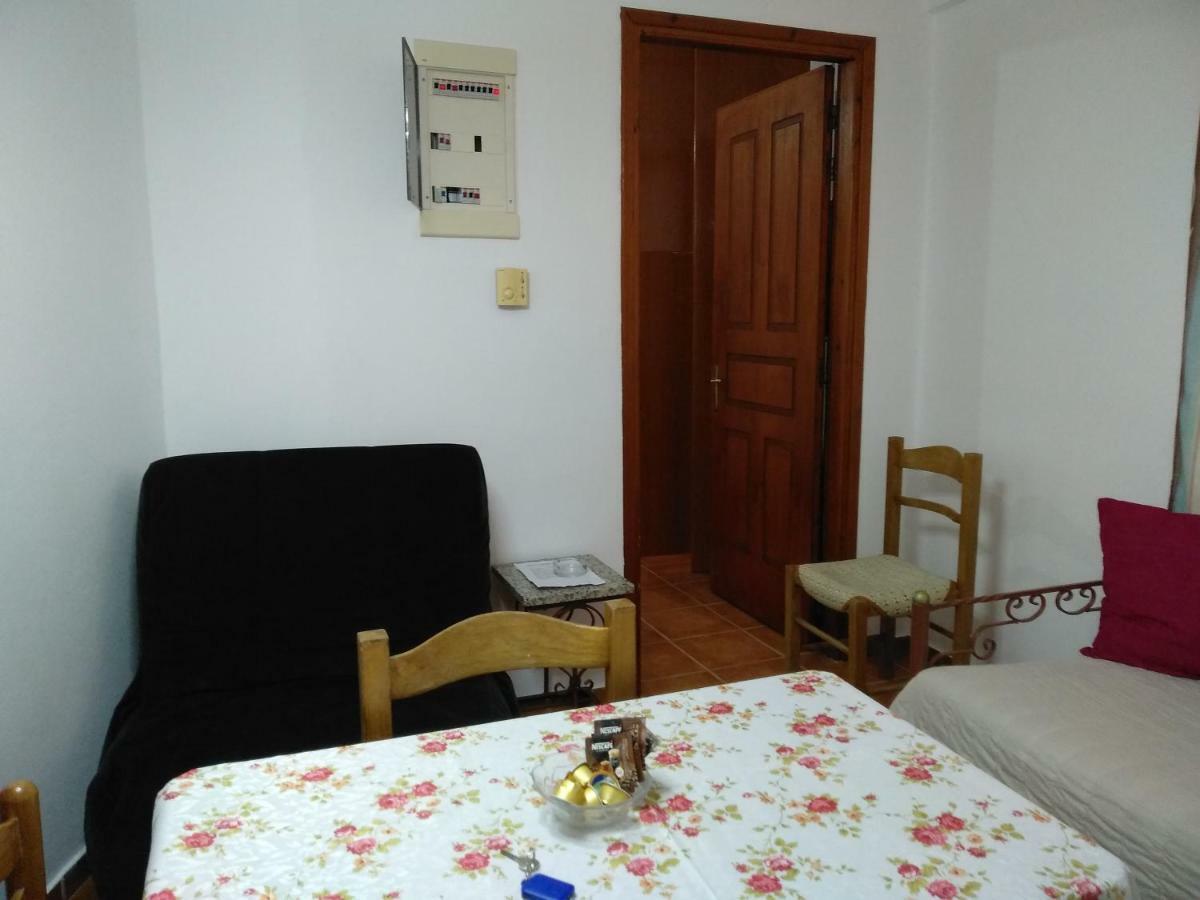 Apartment Akti Miaouli Vari (Syros)