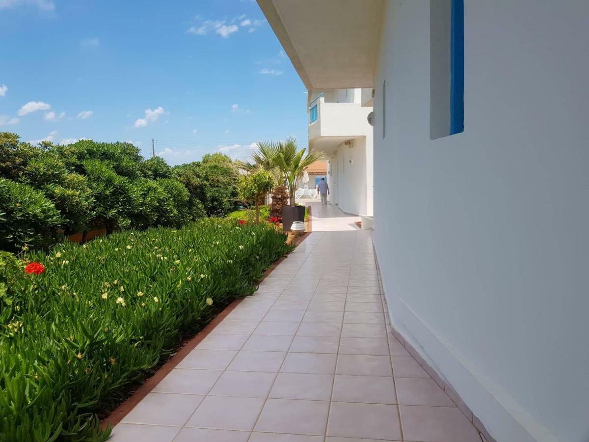 Aparthotel Kasapakis & 3*