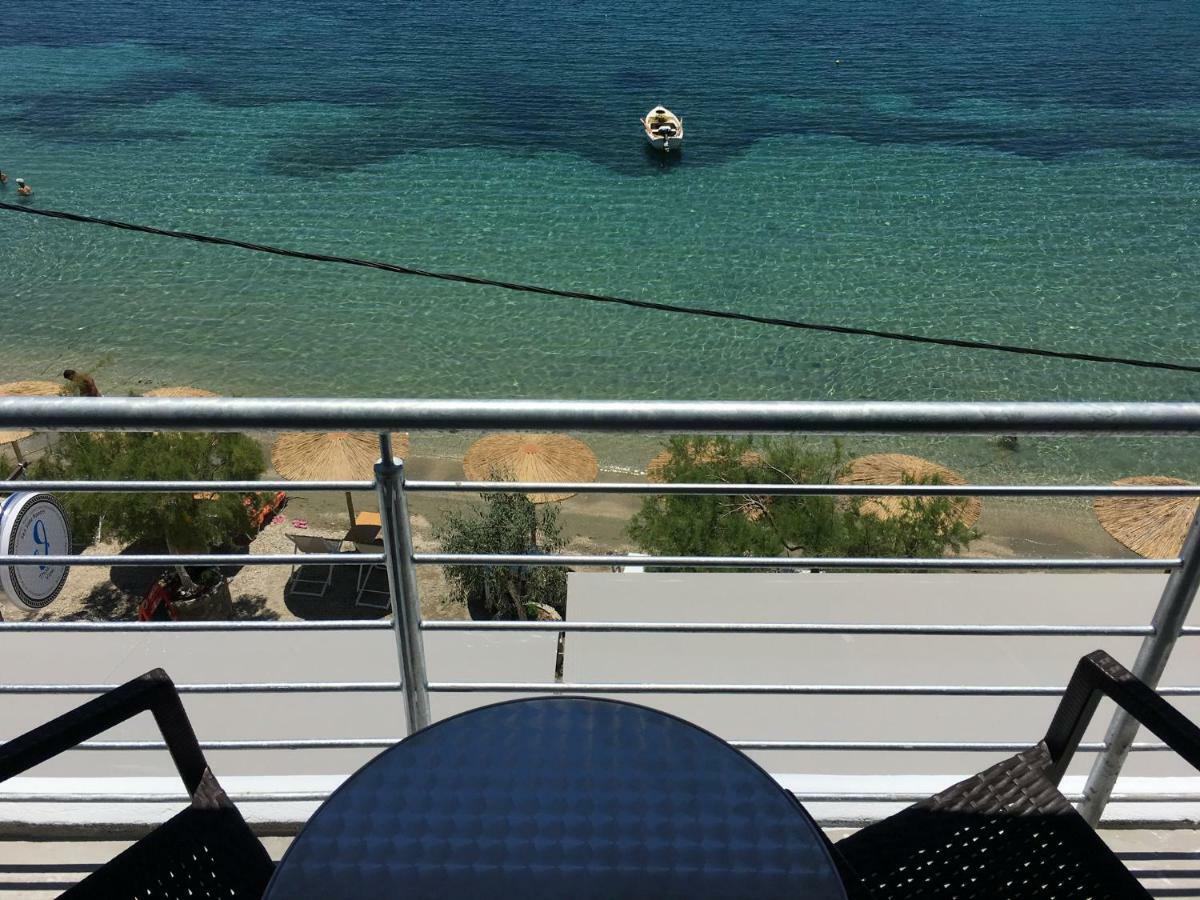 Thalassa View Hotel *