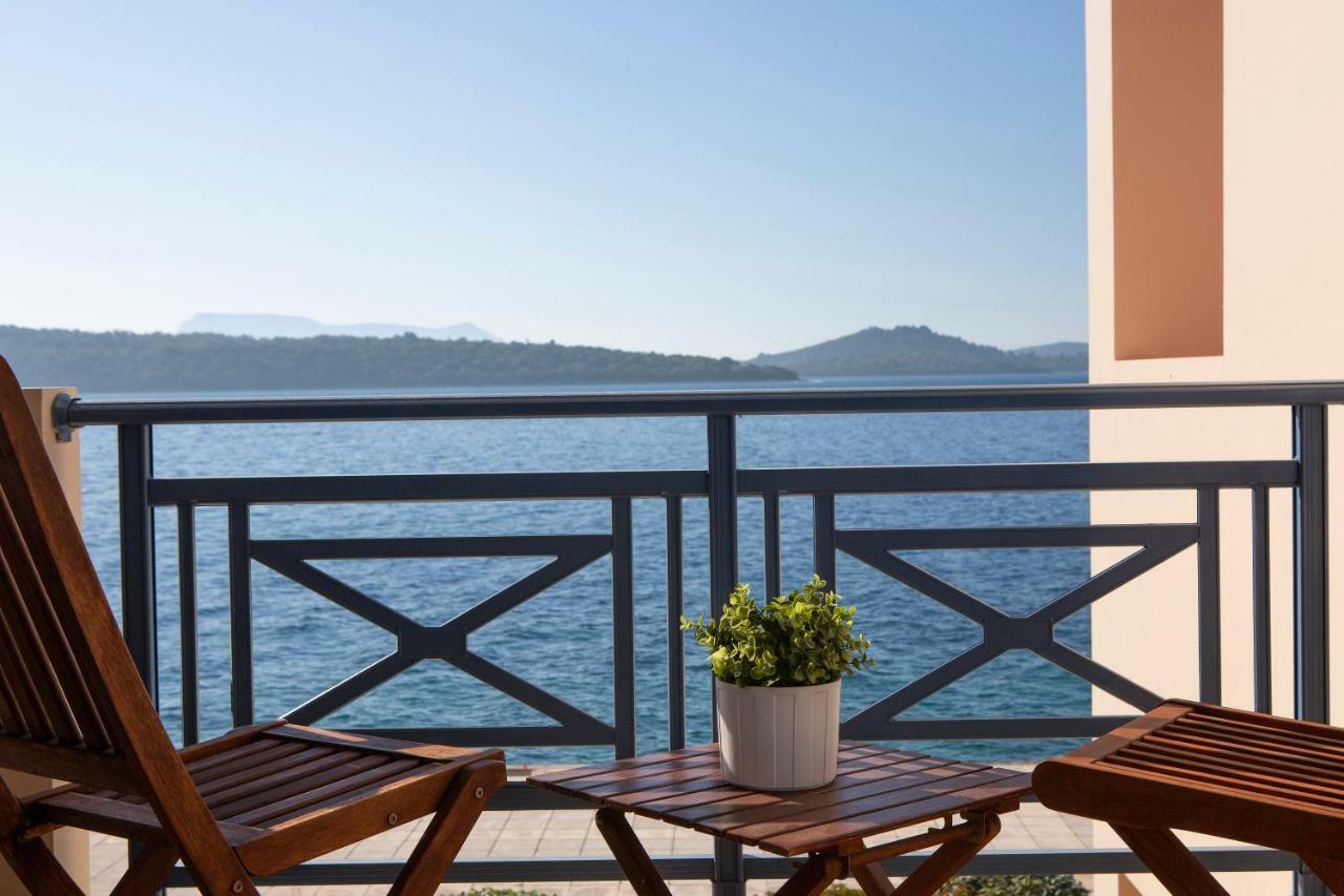 Thalassa Nydri (Lefkada)