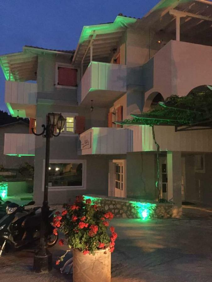 Eolos With Private Parking Agios Nikitas