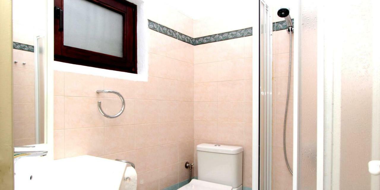 Lorenia Garden Villa, Elani Villa *