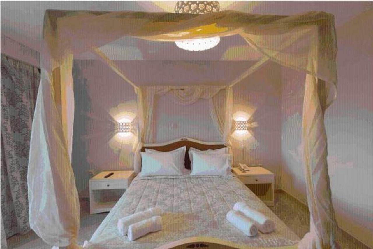 Aquamarine Hotel 3*