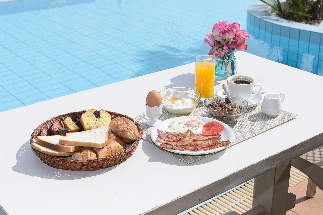 Aparthotel Silver Sun &
