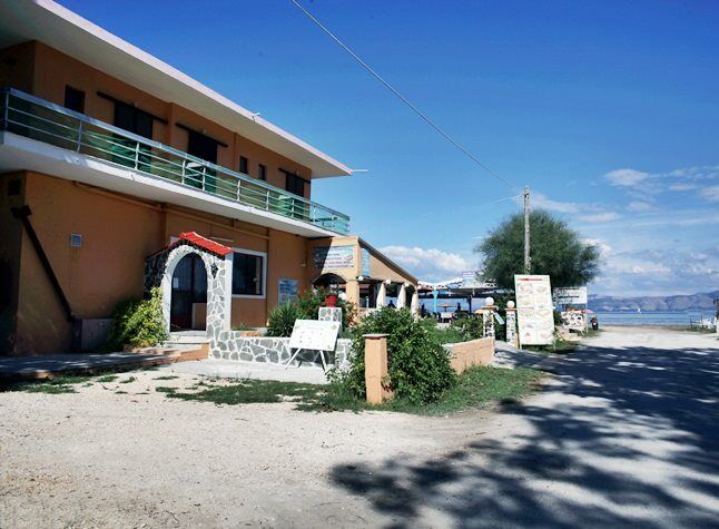 Nikolas Club 2*