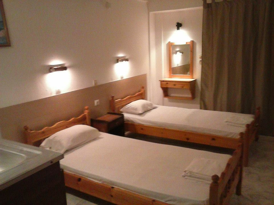 Nikolas Club Guest house Kavos