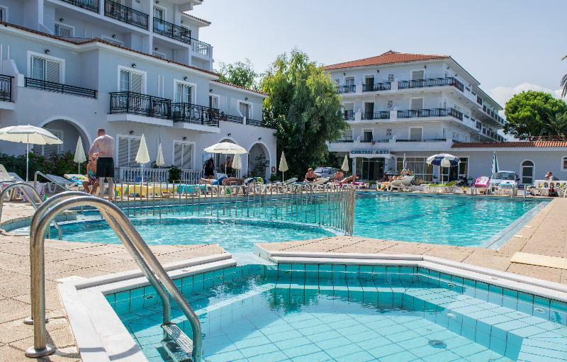 Paradise 3*