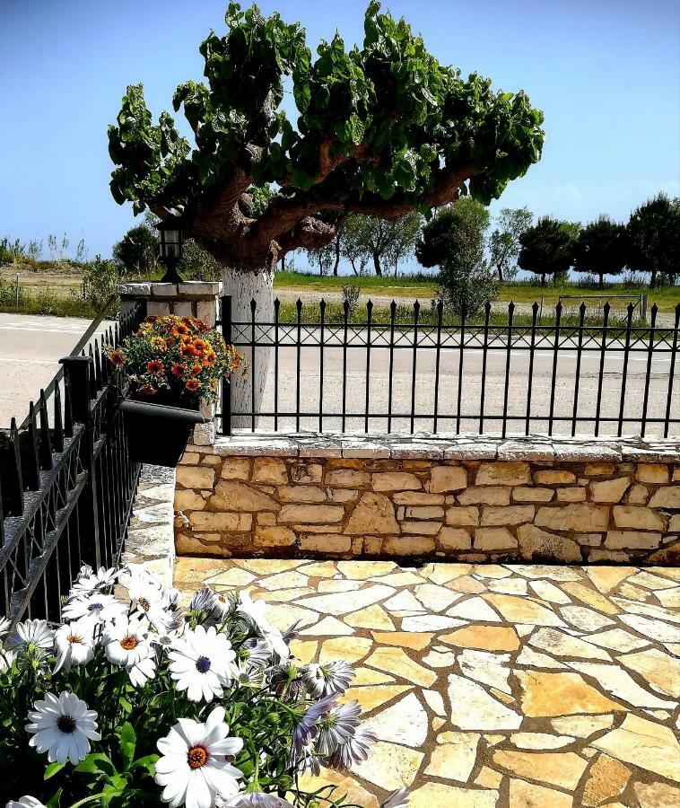 Eleftheria's Guest house 3*