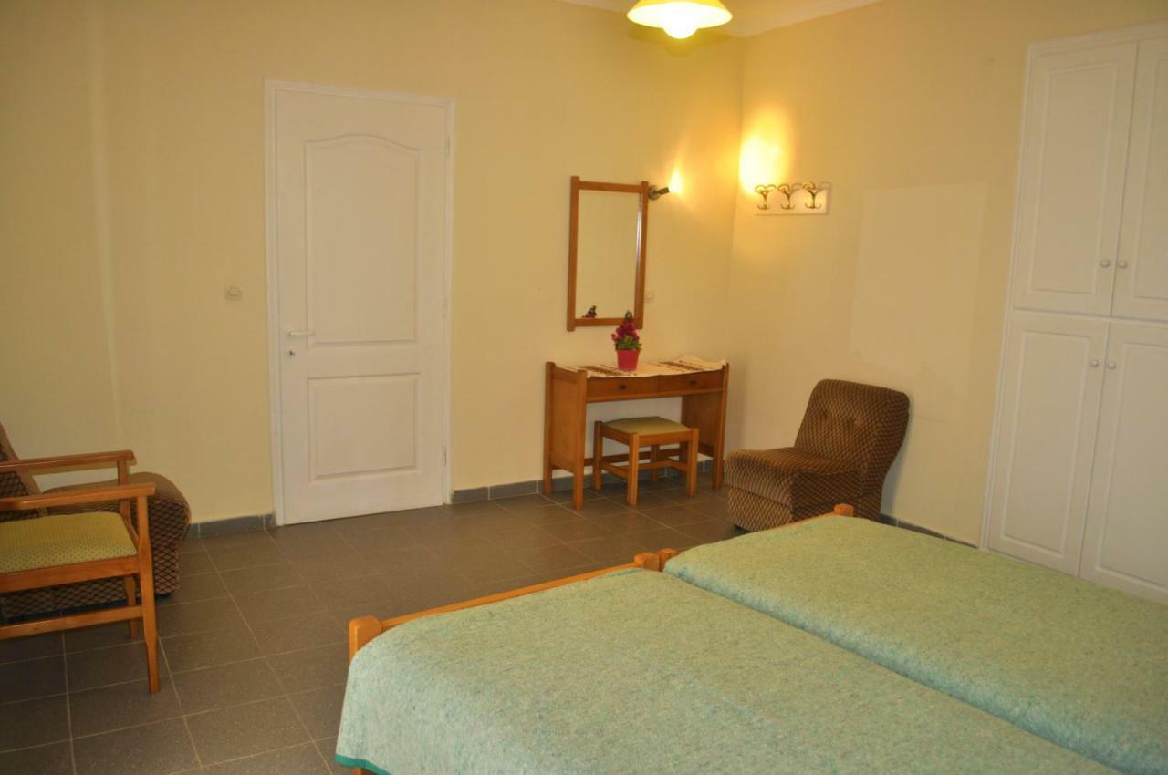Apartment Yannis On The Of Agios Gordios In Corfu Agios Gordios (Corfu)