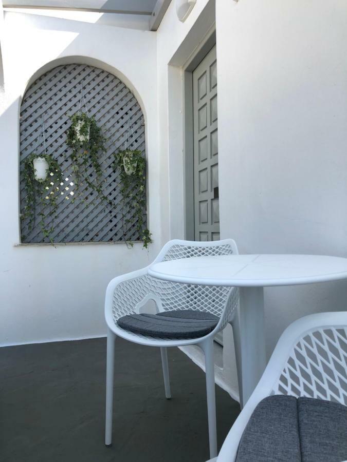 Apartment Odysseas &