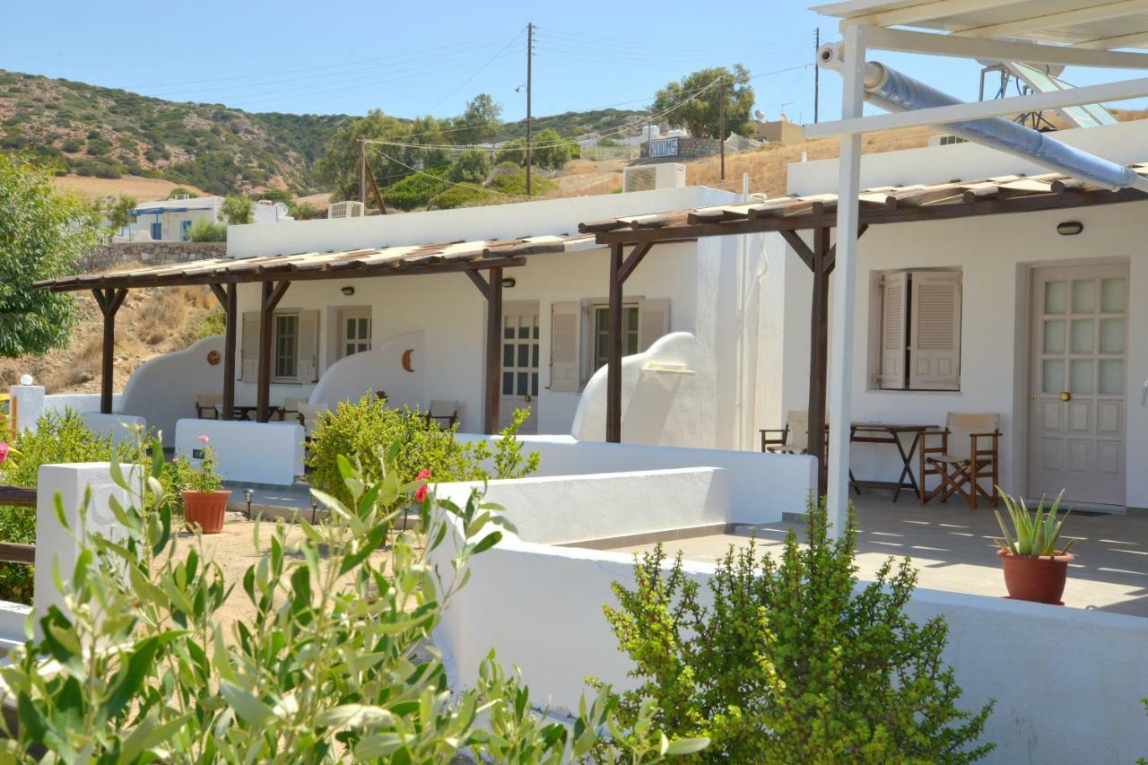 Anna Apartment Milos Island