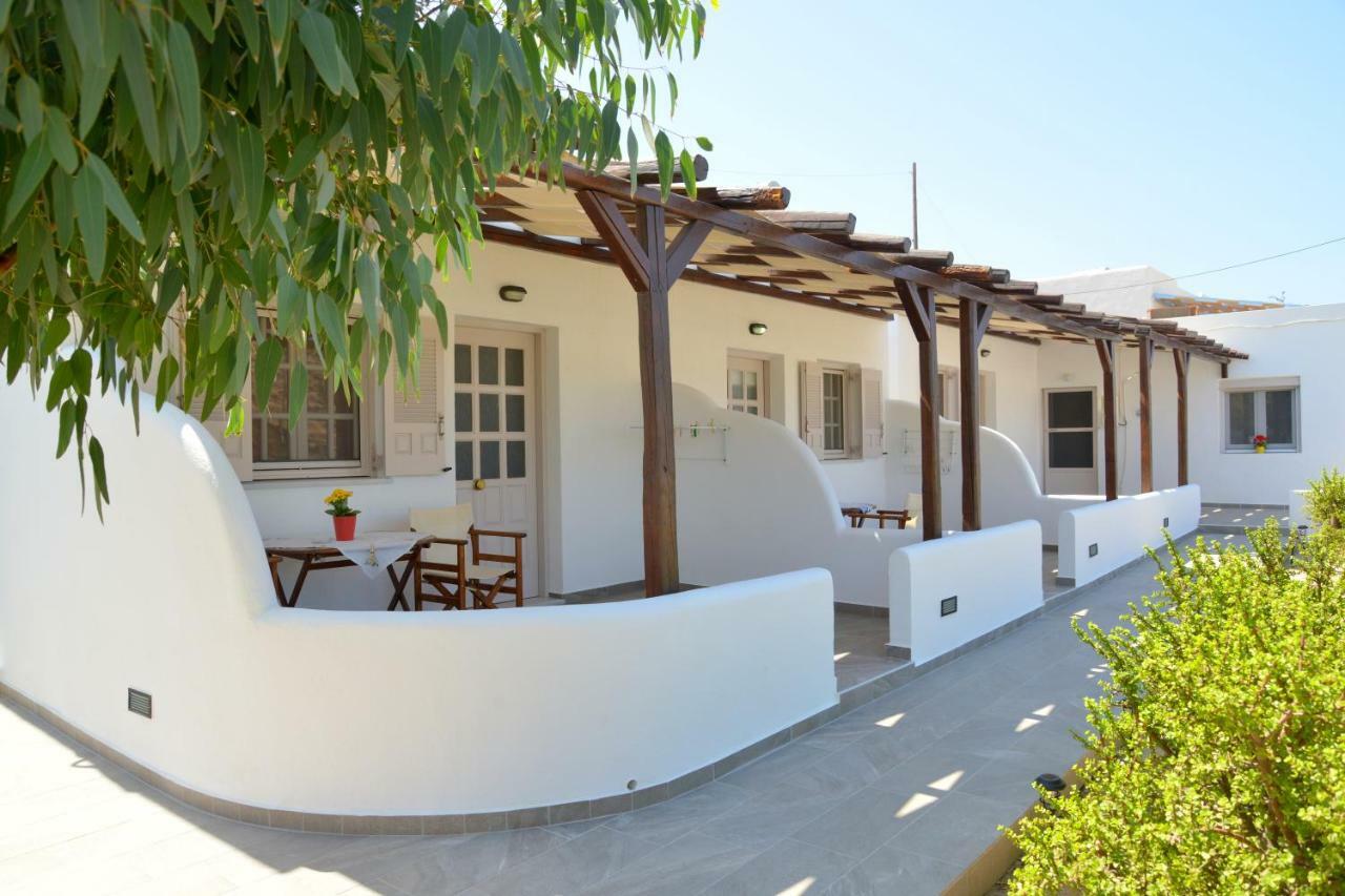 Anna Apartment Milos Island