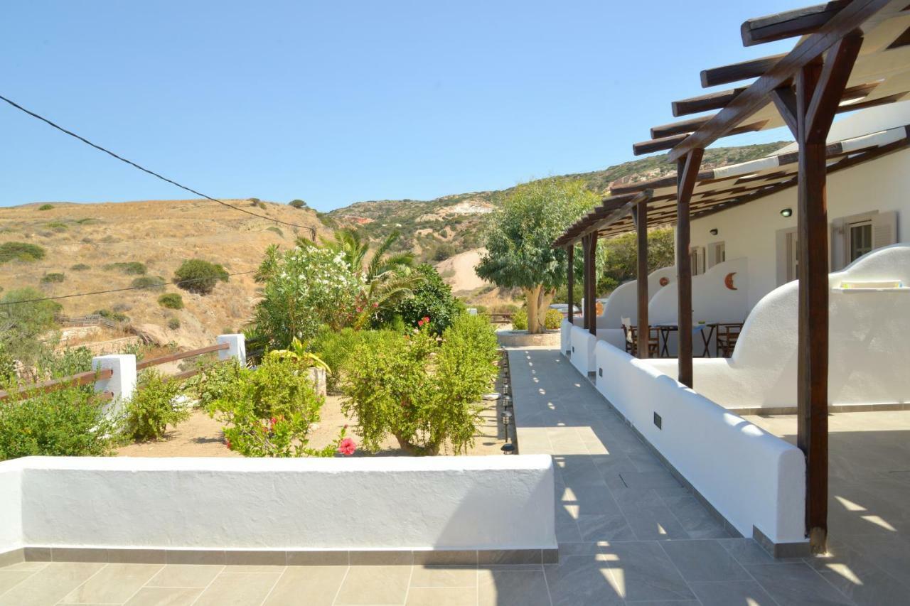 Anna Apartment Milos Island