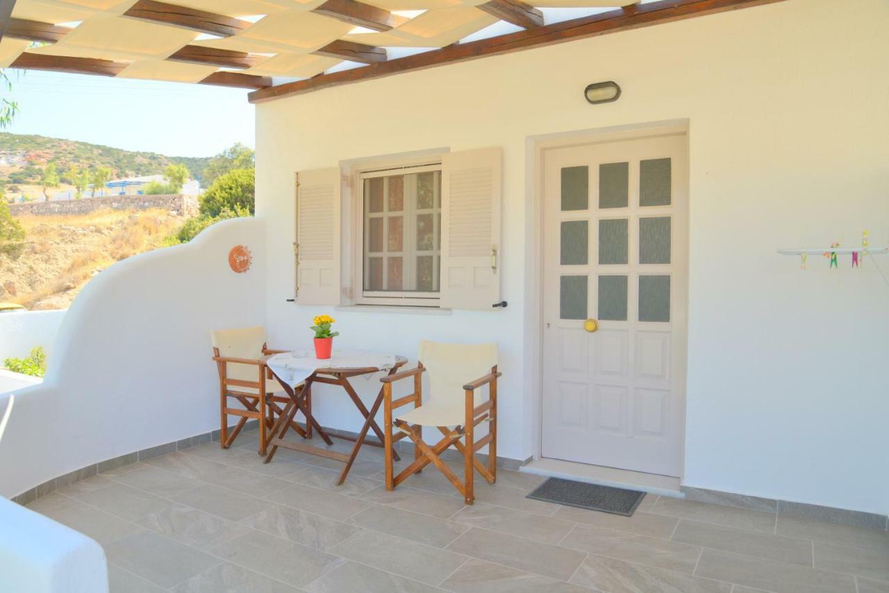 Anna Apartment Milos Island