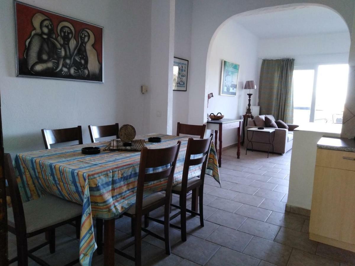 Linga Longa With Sea View And Beach Kommeno (Corfu)