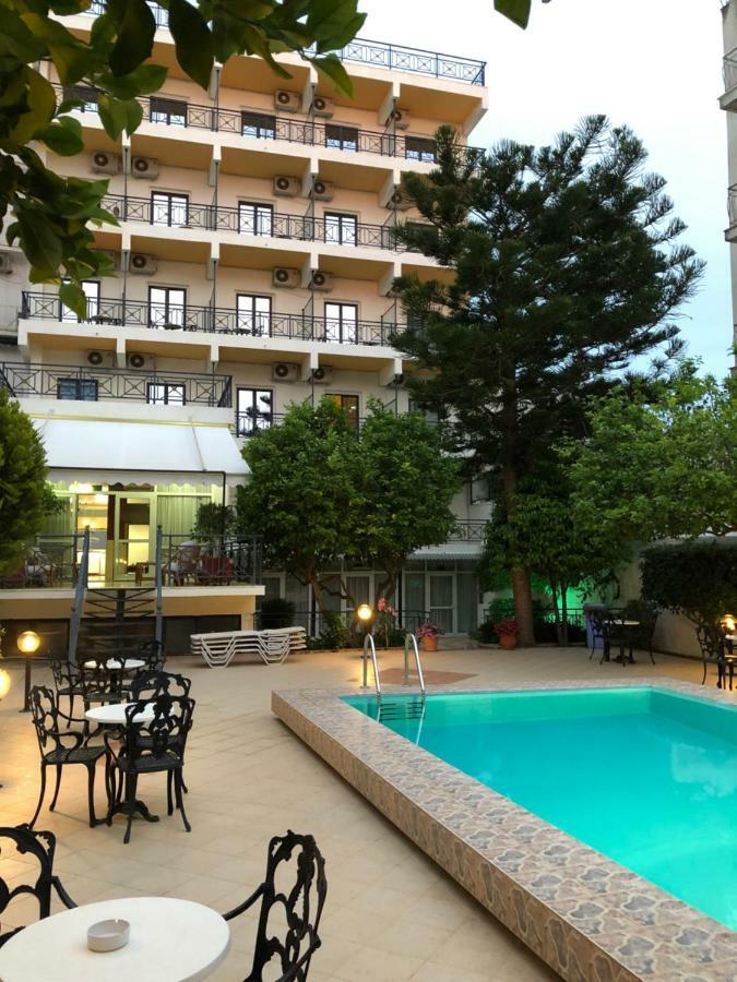 Hotel Bakos