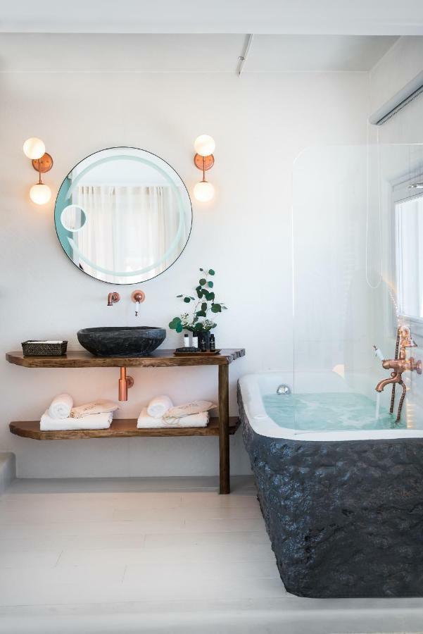 Emfasis Luxury Fira (Santorini)