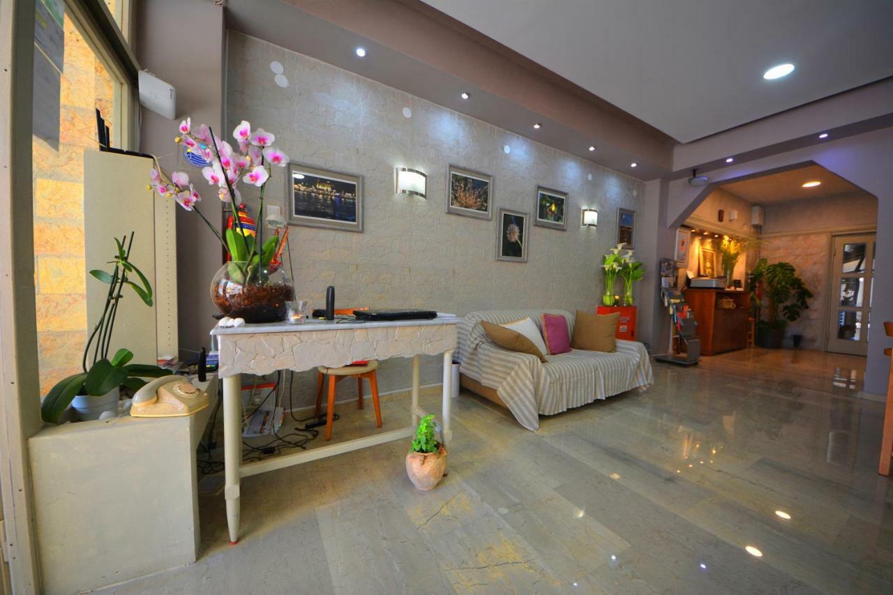 Aparthotel Bikakis Family