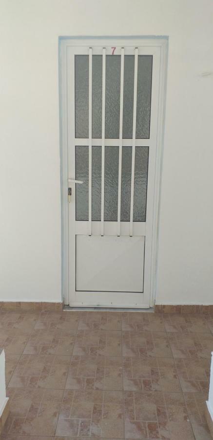 Apostolakis Agios Kirykos (Ikaria)