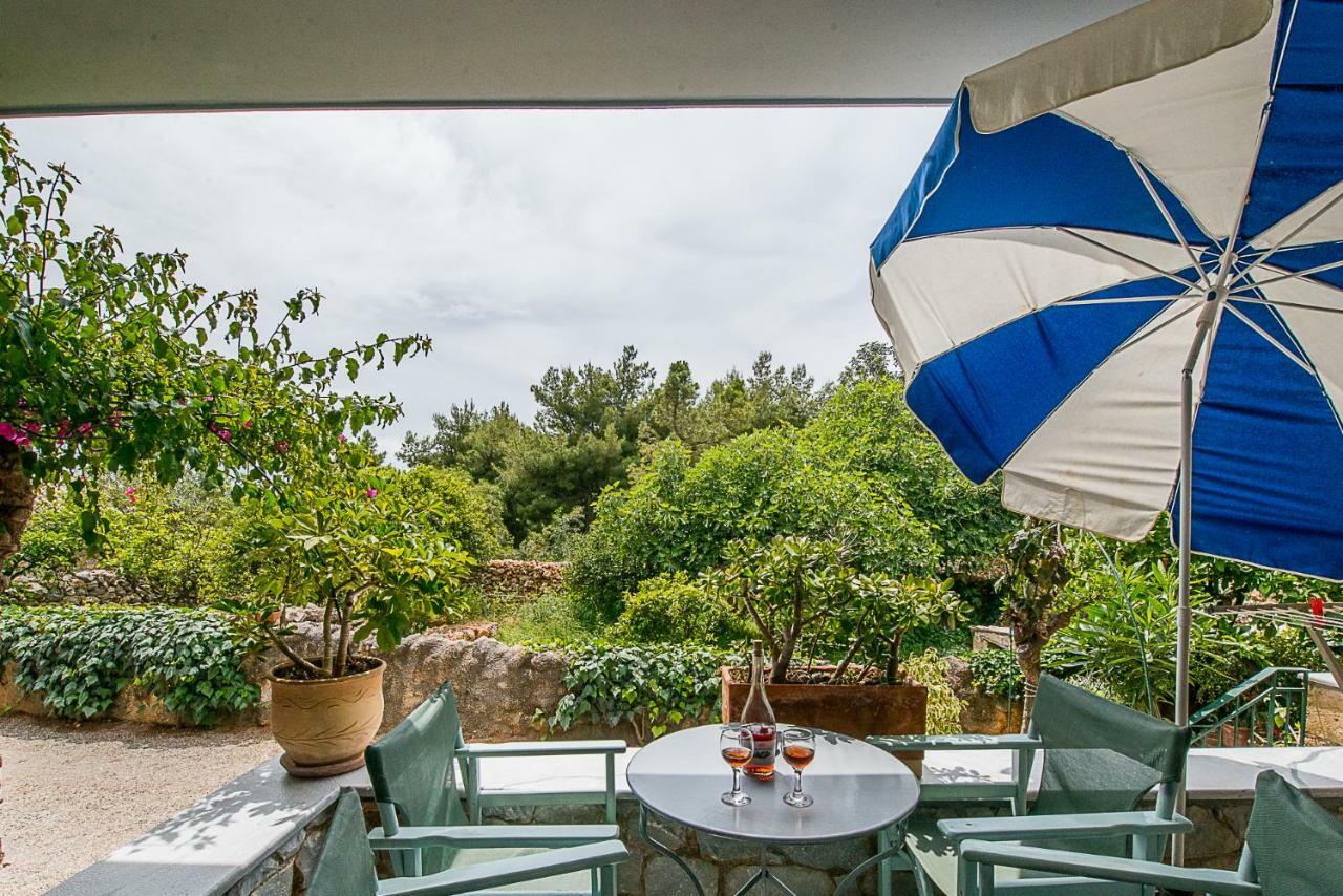 Skafidakia * Agios Nikolaos (Mani)