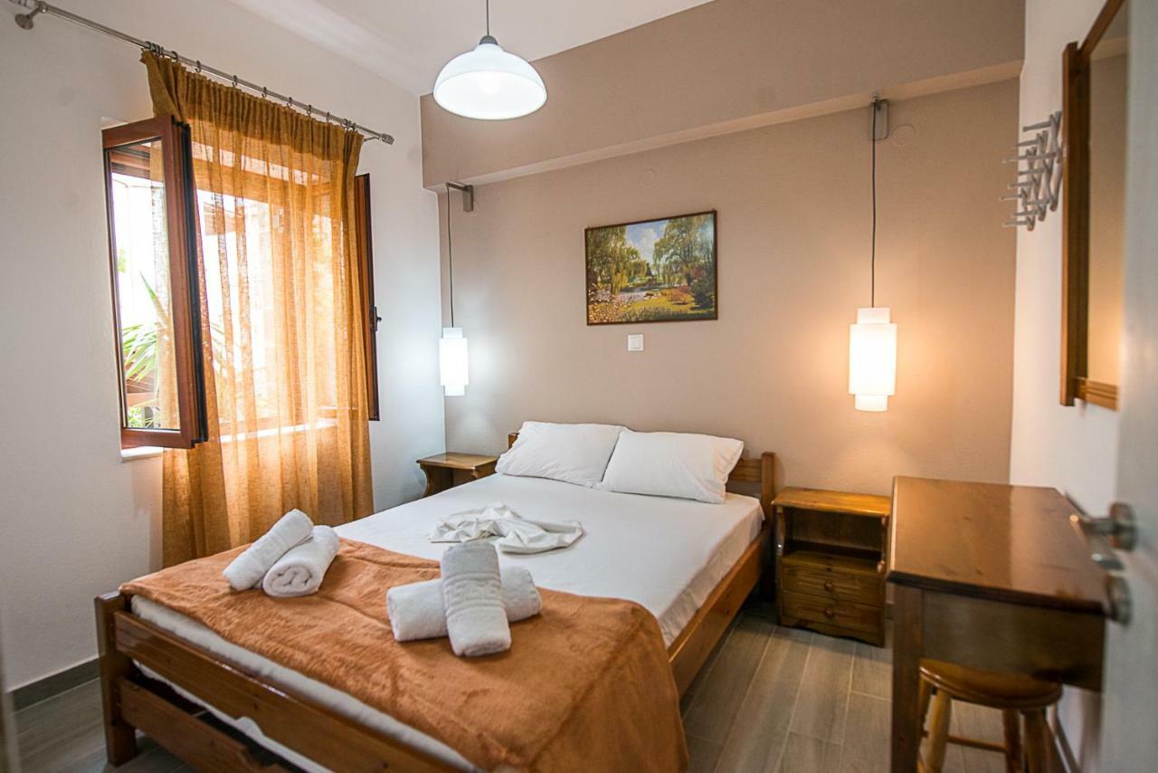 Skafidakia * Agios Nikolaos (Mani)