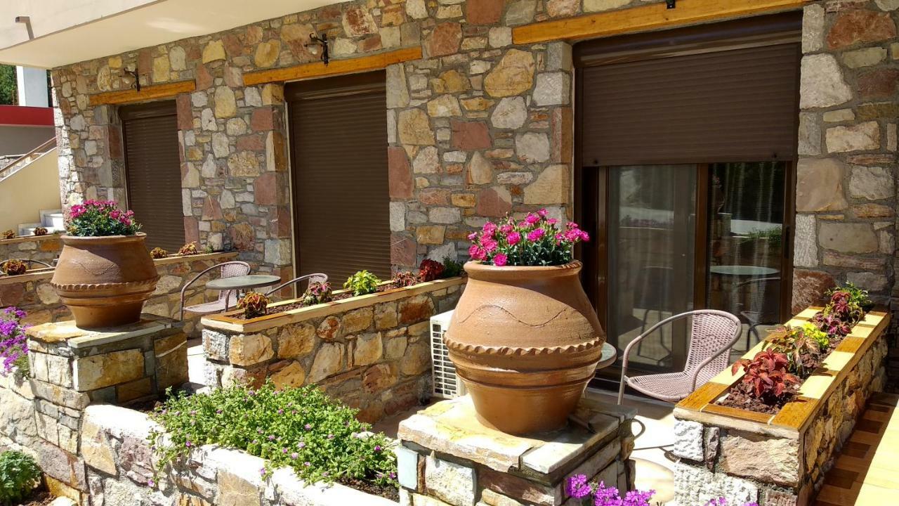 Aparthotel Ataviros