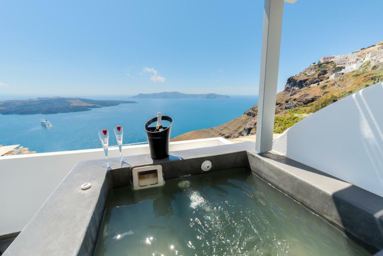 Katris Fira (Santorini)
