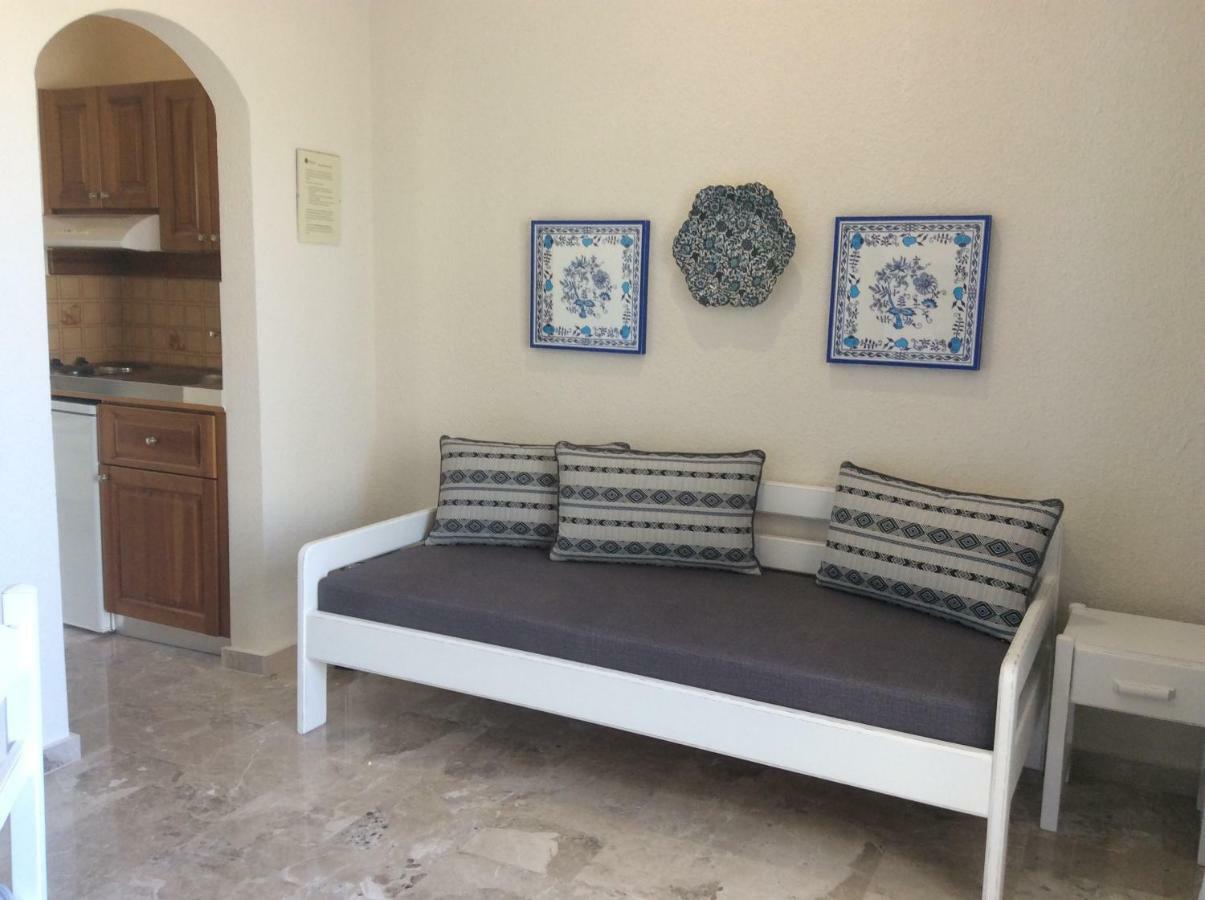Maria Aparthotel Platanias (Crete)