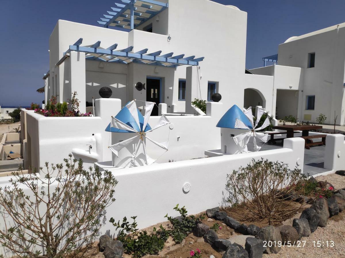 Santoxenia Luxury Villa Kamari (Santorini)