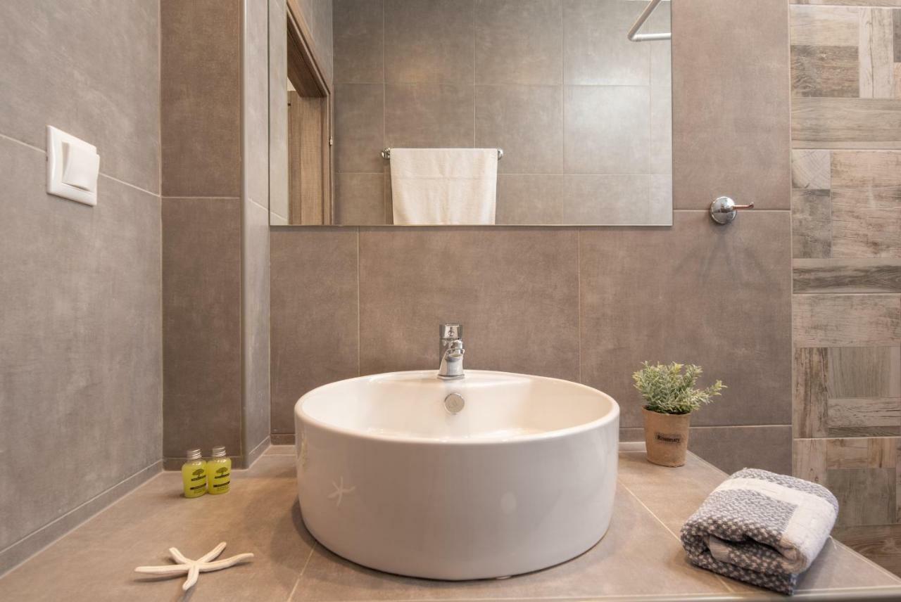 Apartment Kochyli Garden Nea Plagia