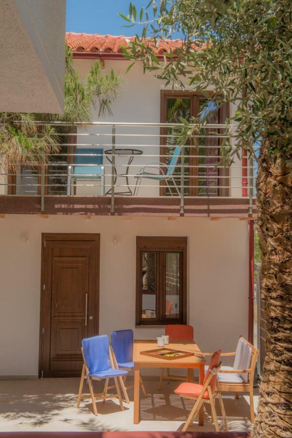 Houmeli Maisonettes & Apartment Kalamaki (Heraklion)
