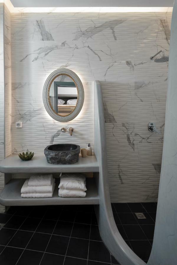 Amara Santorini 5* Kamari (Santorini)
