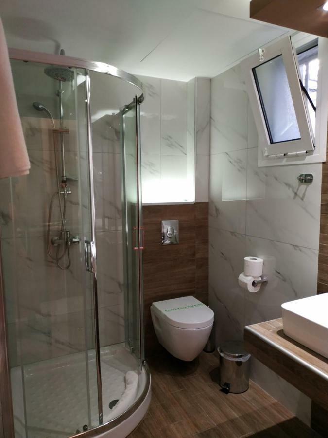 Aparthotel Amalia Palaiontsiflikion