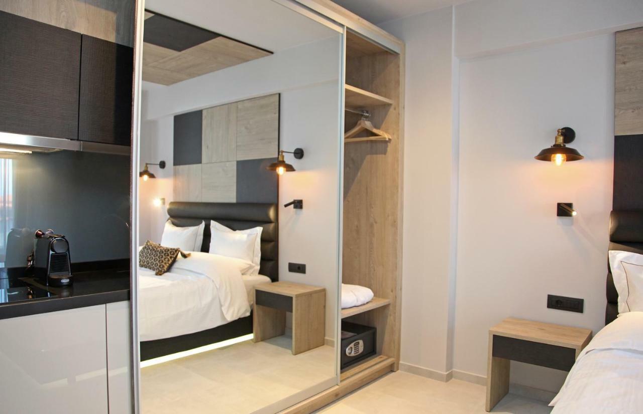 Athinais Luxury Hanioti